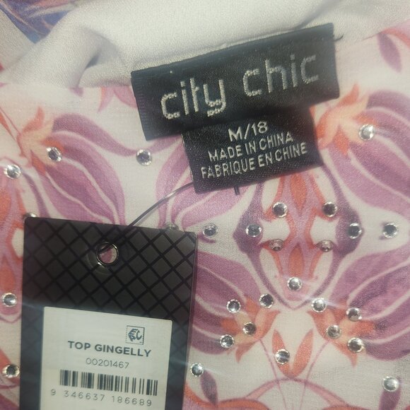 City Chic ** stylish studded blouse Plus size 18 w/ ruffled sleeves NWT - Picture 12 of 12